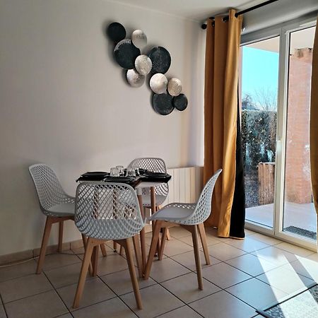 T2 Spacieux Tres Bien Place Gagnac-sur-Garonne Kültér fotó